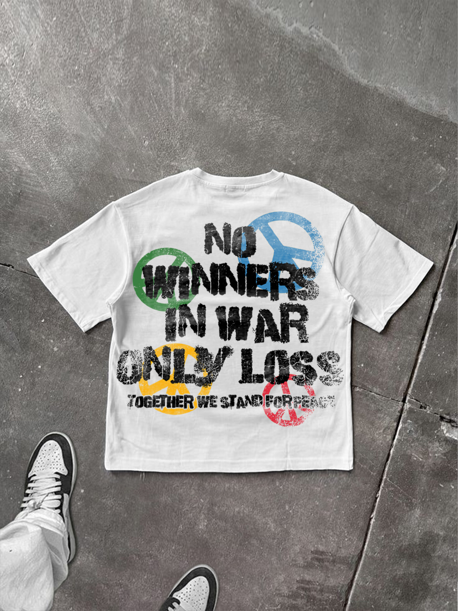 Mankind Needs Peace Vintage Graphic V-Neck Short Sleeve Polyester T-Shirt