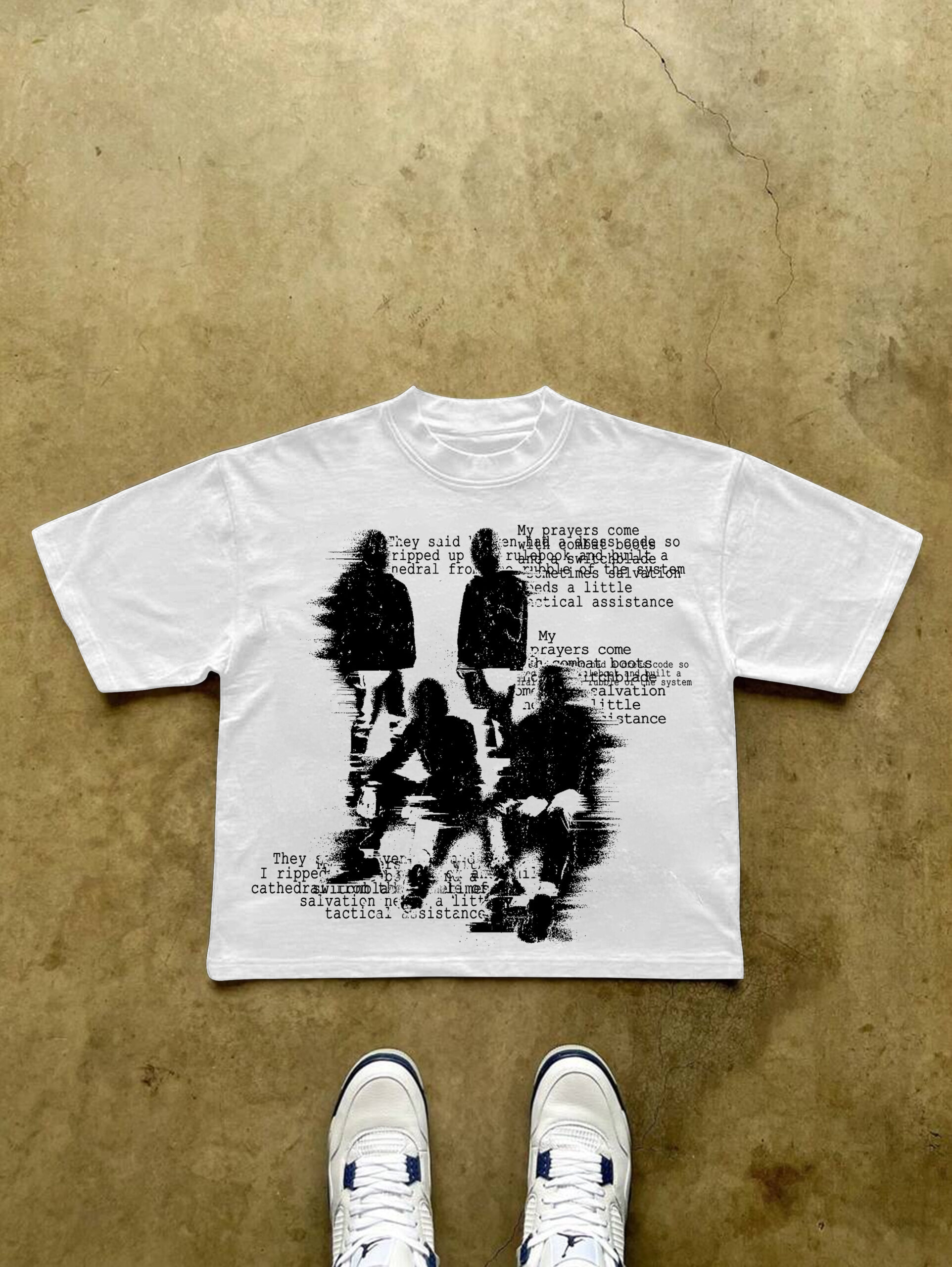 Retro Street Abstract Portrait Graphic Cropped V-Neck T-Shirt Polyester Short Sleeve